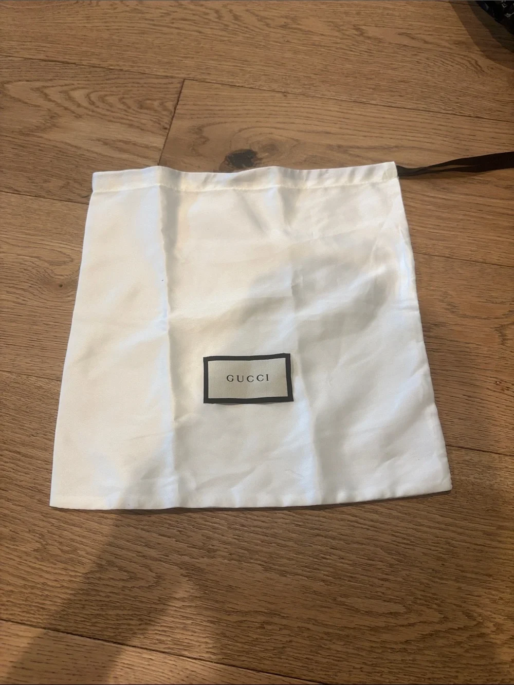 Gucci White Drawstring Dust Pouch with Logo Patch